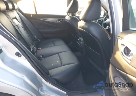 2015 Infiniti Q50 Premium z USA, uszkodzony, nr VIN JN1BV7AP9FM346860